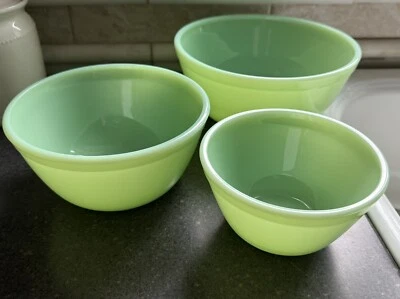 Mosser Glass - Set of 3 - JADE JADEITE GREEN Mixing Bowl Set (20oz, 40oz, 60oz)