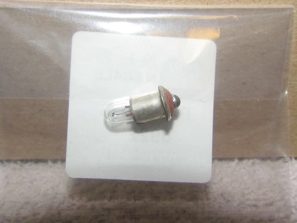 PART# 5922 OR # P-340-016 N SCALE LIGHT BULB BY AHM RIVAROSSI LIMA NEW - Image 2 of 4