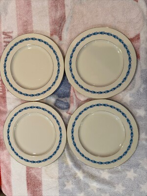 Set Of 4 10 3/4  Castleton Classic Blue Dinner Plates