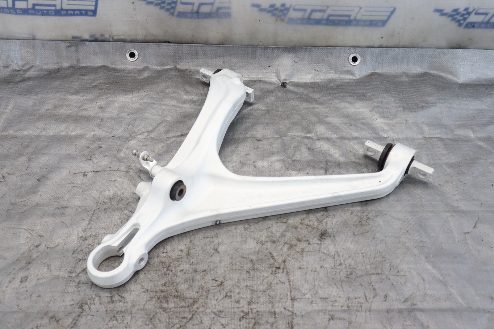 2020 LAMBORGHINI HURACAN LP610 RH PASSENGER FRONT LOWER CONTROL ARM 4S0407152E