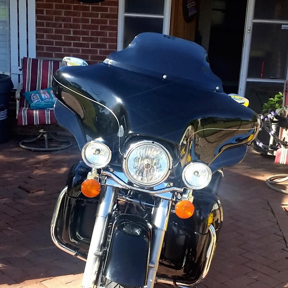 9" Smokke Wave Windshield Windscreen For Harley Touring Street Glide 2014-2023