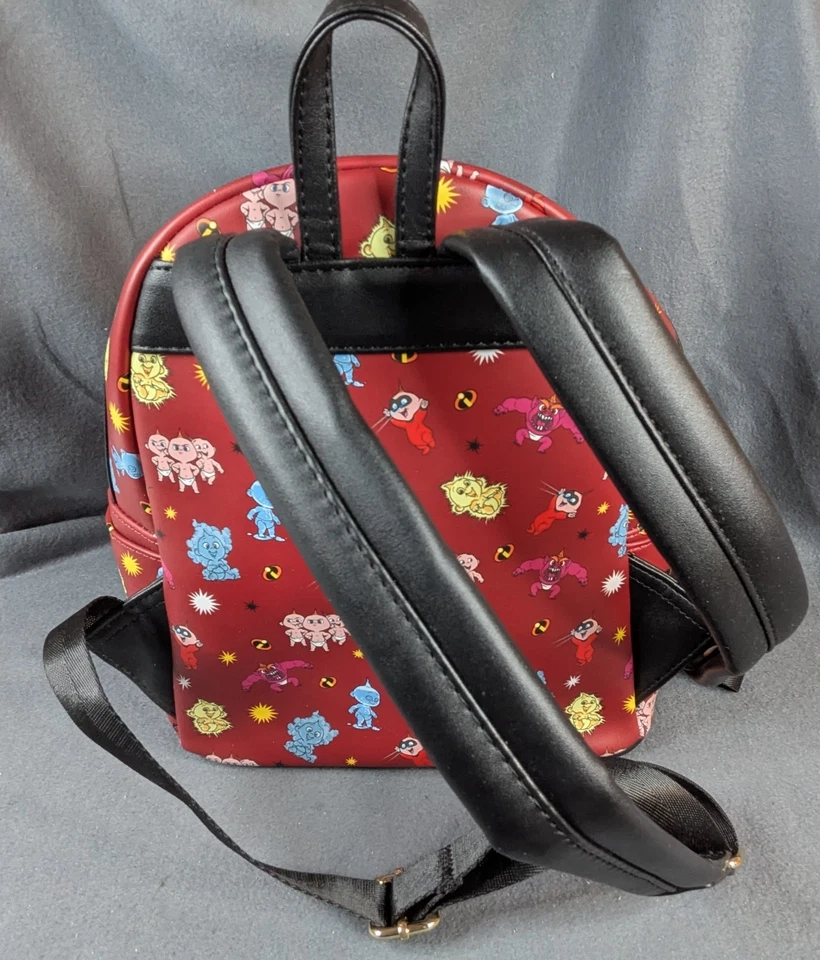 Mochila Loungefly Disney Pixar Los Increíbles Jack Jack Roja  Foto 3 de 4