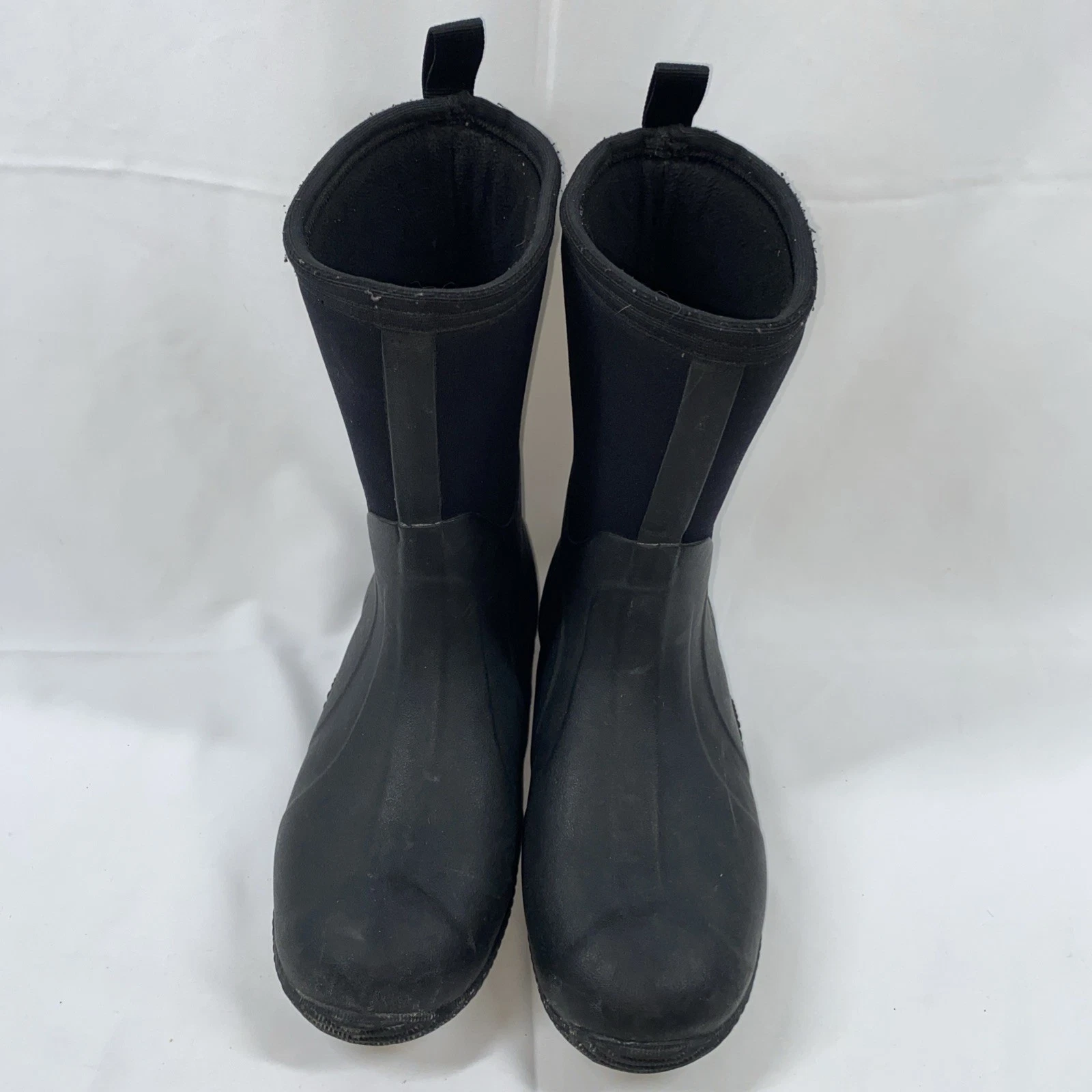 Muck Boot Company Kids Size 7 Black Waterproof Non-Slip Playing Camping Mud