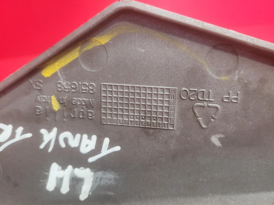 2008 APRILIA SHIVER 750 LEFT TANK TRIM - image 2 of 4