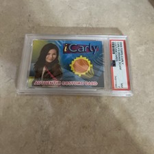 2009 Topps iCarly Nickelodeon Costume Relic Card Miranda Cosgrove Jeans
