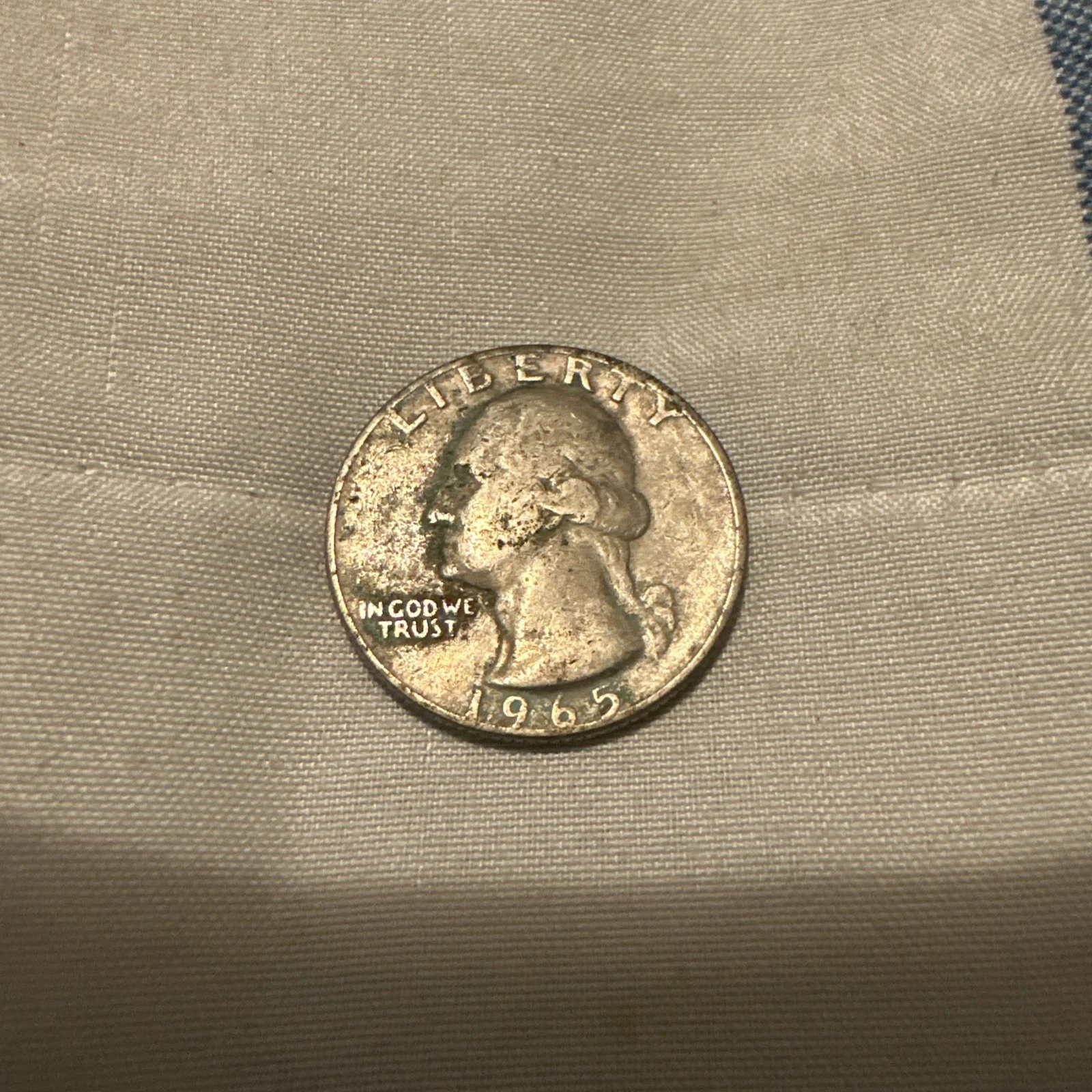 1965 Vary Rare Washington UnCirculated Quarter.Makes a great addition .