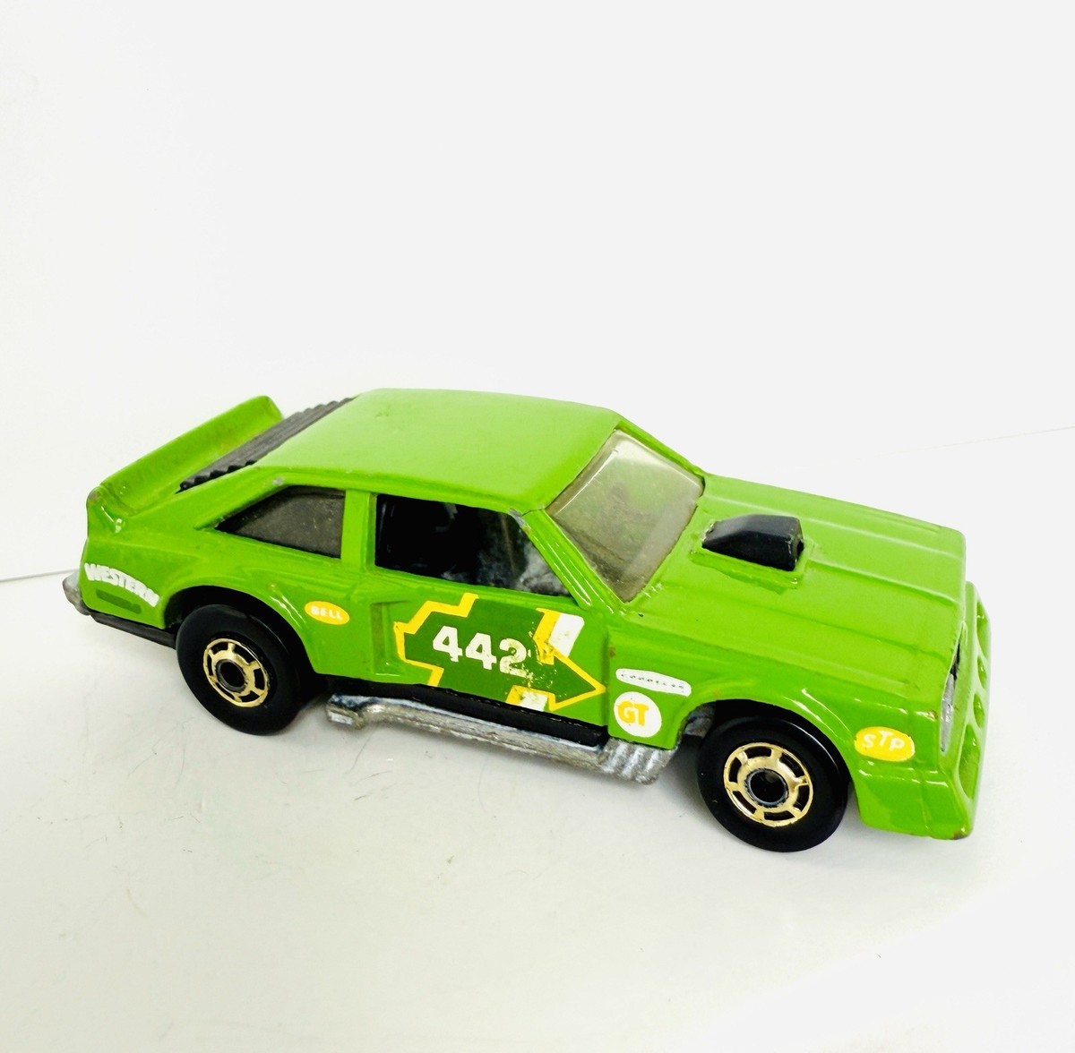 1984 Hot Wheels Hot Ones Green Flat Out 442 w/ Gold Hubs