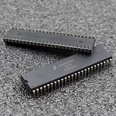 Circuit Intégré MC6821P / MC6821 - Interface Périphérique DIP-40 - 1 Ou 5 Pièces