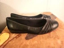 Walking Cradles Womens sz 8.5 WW Black Leather Slip On Ballet Flats #30