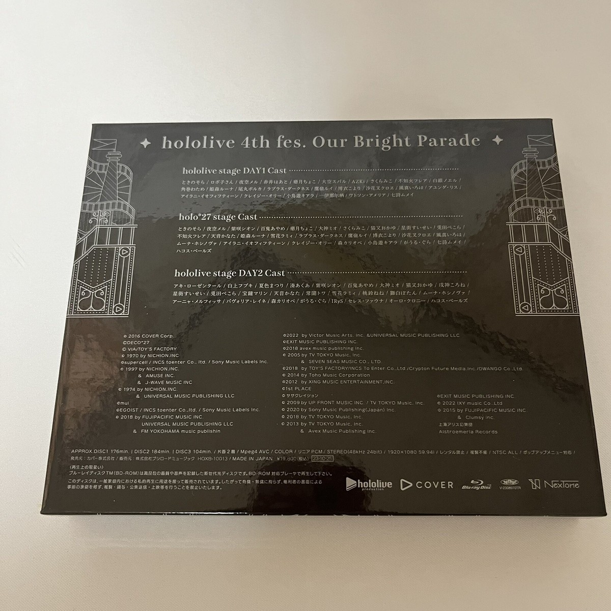 hololive 4th fes. Our Bright Parade 3 Blu-ray Photobook HOXB hololive 4th fes. Our Bright Parade 3 Blu-ray Photobook HOXB