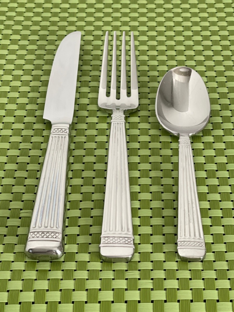 Mikasa PALLADIUM Stainless 18/8 Korea Glossy Ridge Flatware Smart