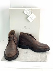 distressed leather chukka boots