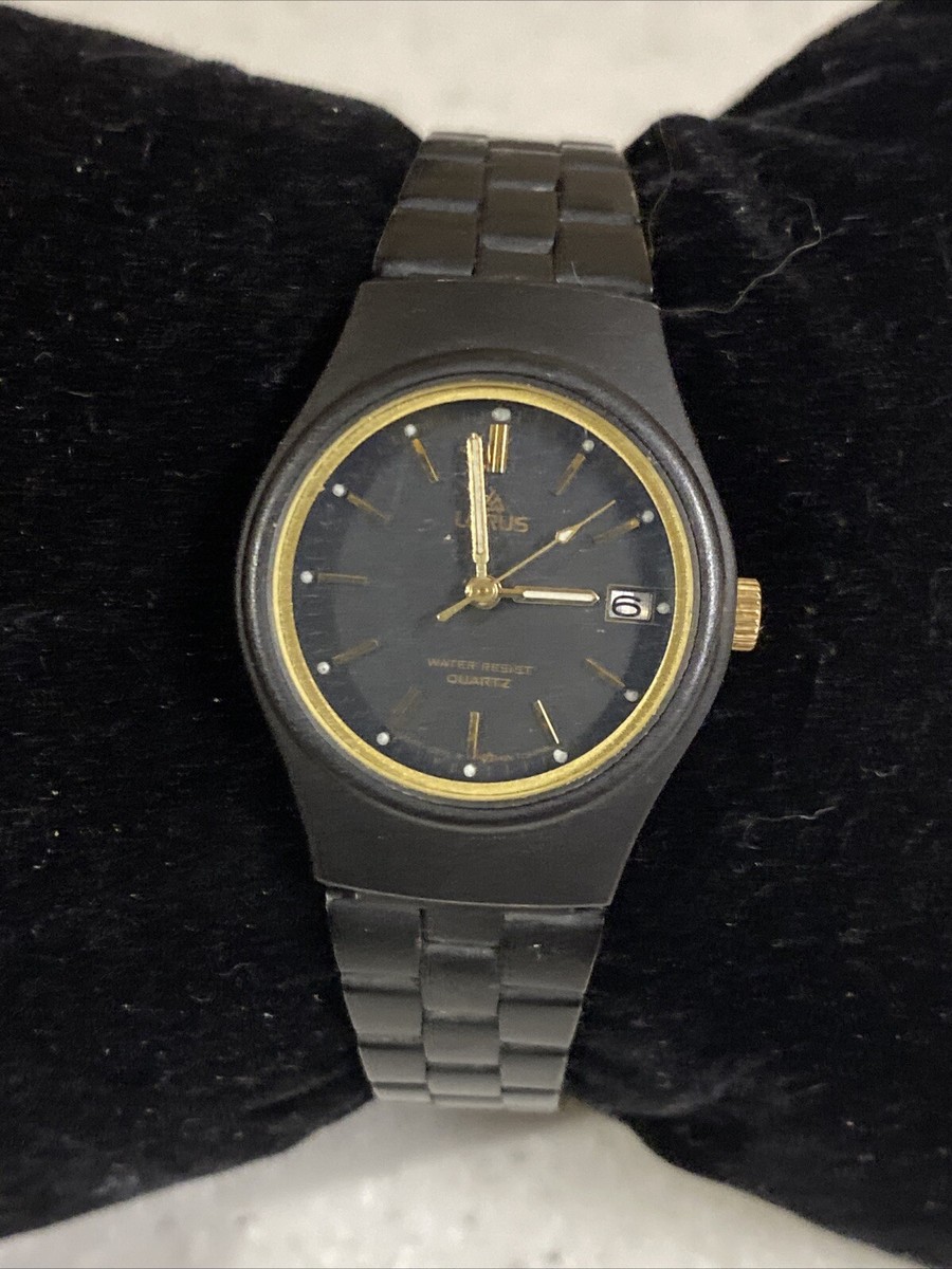 Vintage Lorus Black & Gold Ladies Quartz Date Watch V247-0290