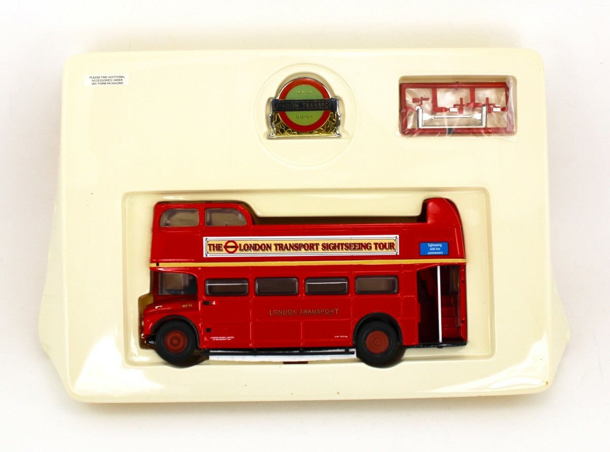 CORGI CLASSICS *CONNOISSEUR COLLECTION* London Transport AFC
