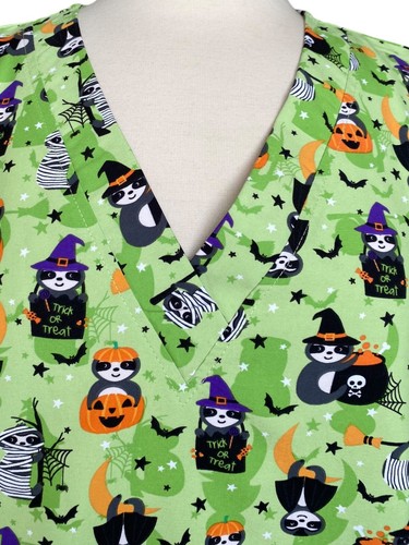 Cassandra Women's Green Scrub Top size XL- Halloween Sloths - Picture 2 of 8