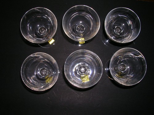 KAGAMI CRYSTAL VINTAGE 1953 WITH LABEL "NEVER USED. 6-SHOT,6-CHAMPAGNE.IN CASES - Picture 3 of 12