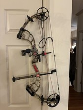 PSE Bow Madness Bow 30 for Right Hand, 27” DL, 60-70# Trophy Ridge, WB Excellent