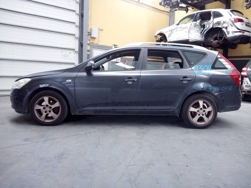 ZACISK HAMULCOWY PRZEDNI PRAWY / 2512053 DO KIA CEE ́D SPORTY WAGON ACTIVE - Zdjęcie 3 z 10