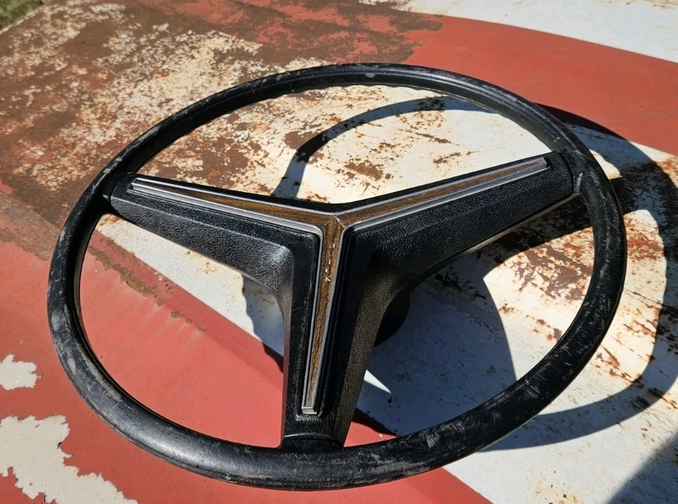 1971-1973 Buick Riviera черный руль деревянный гудок 1972 Centurion  - Изображение 2 из 4