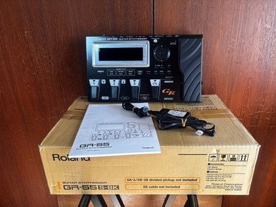Roland GR-55 GR-55GK-BK Gitarrensynthesizer mit Box, Netzteil