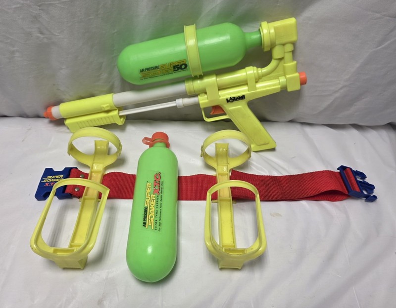 1990 Vintage Original Larami Super Soaker 50 Air Pressure Water Gun & X.T.C