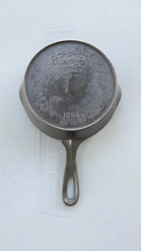 Wagner #4 Cast Iron Skillet, Unrestored