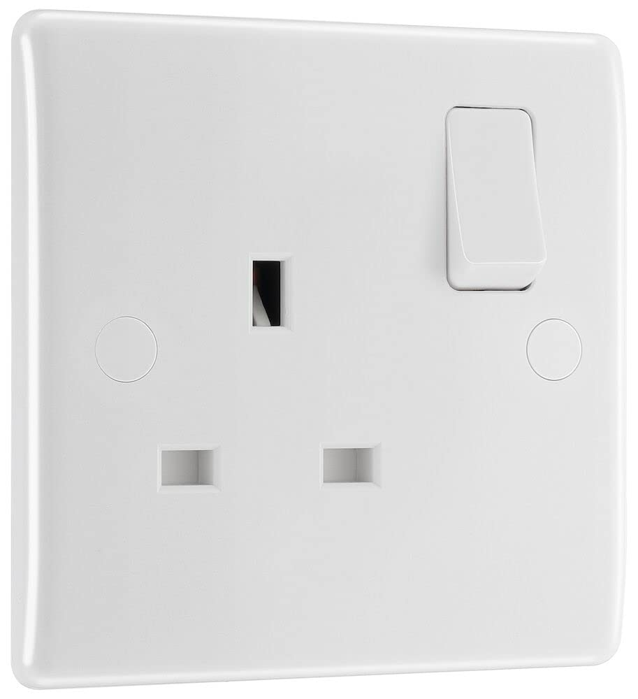 BG Electrical Single Switched Power Plug Wall Socket, round Edge, Nexus 800 Seri