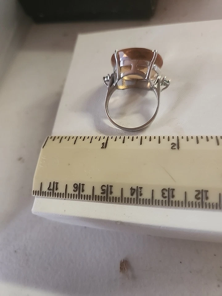 Anillo de topacio de plata de ley Foto 3 de 4