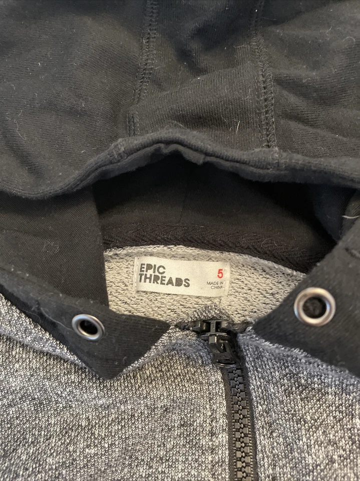 Boys Black/White EPIC THREADS Logo Zip Up Hooded Sweatshirt - Size 5 - Image 4 of 4