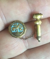 Vintage NATIONAL CONGRESS OF PARENTS AND TEACHERS 1897 Gold Lapel Pin Tie Tack