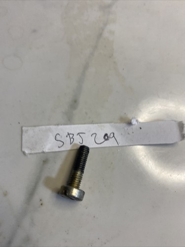 Tornillo Original STIHL M5X22 - Pieza De Repuesto PN 9079 319 1030 Para Motosierras Y Desbrozadoras