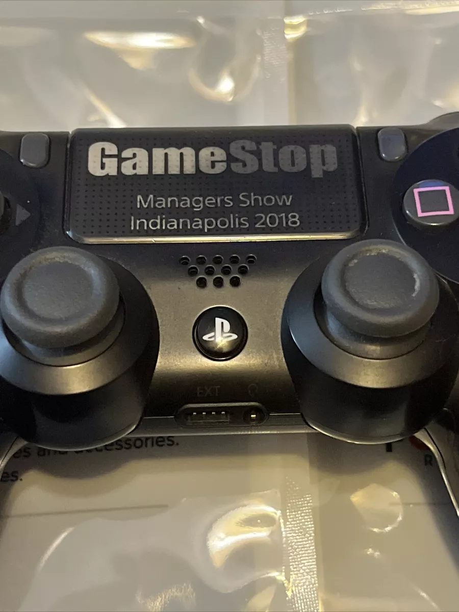 indhente Balehval spild væk PS4 controller GameStop Managers Show Indianapolis 2018 | eBay