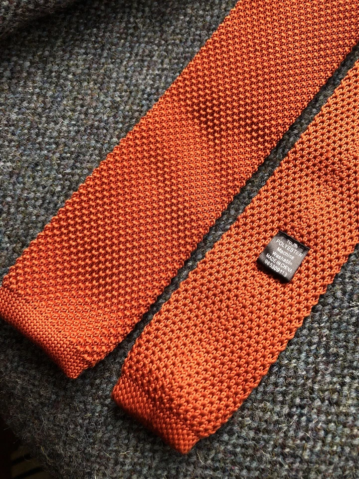 Vintage Knit Tie by Moss - Classic Red Brown - Image 4 of 4