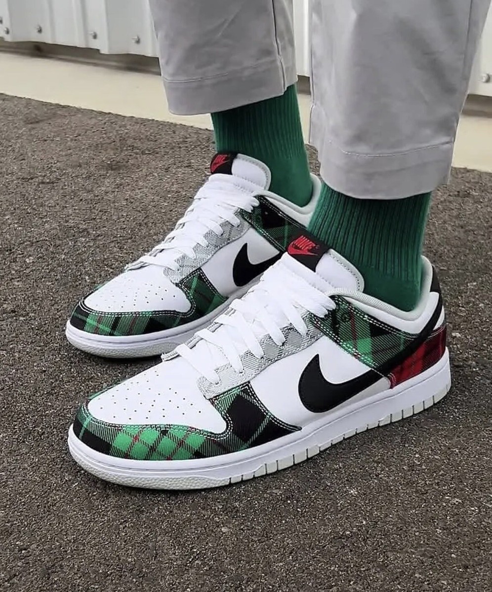 🔥Nike Dunk Low Retro Premium Tartan Plaid DV0827-100 Men's 🔥Nike Dunk Low Retro Premium Tartan Plaid DV0827-100 Men's