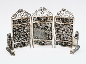Fine CHINESE SOLID SILVER NOVELTY MINIATURE SCREEN c1890