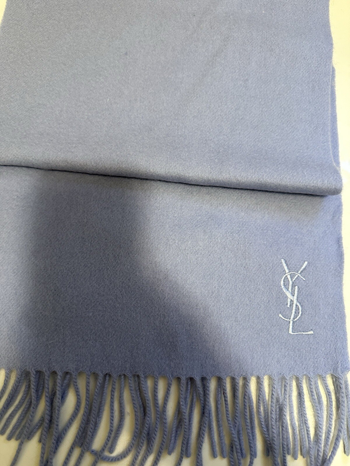 Foto 1 di 3
