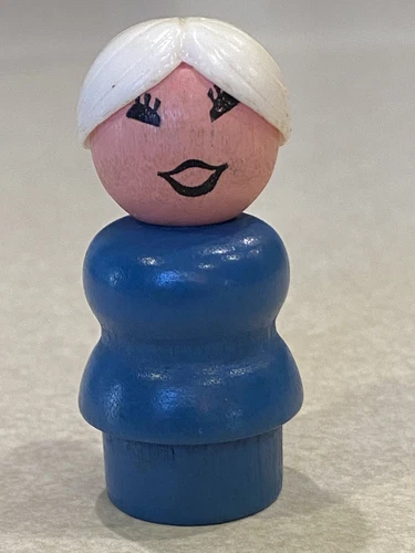 VINTAGE FISHER PRICE LITTLE PEOPLE ALL WOODEN BLUE WOMAN PLAY FARM #663