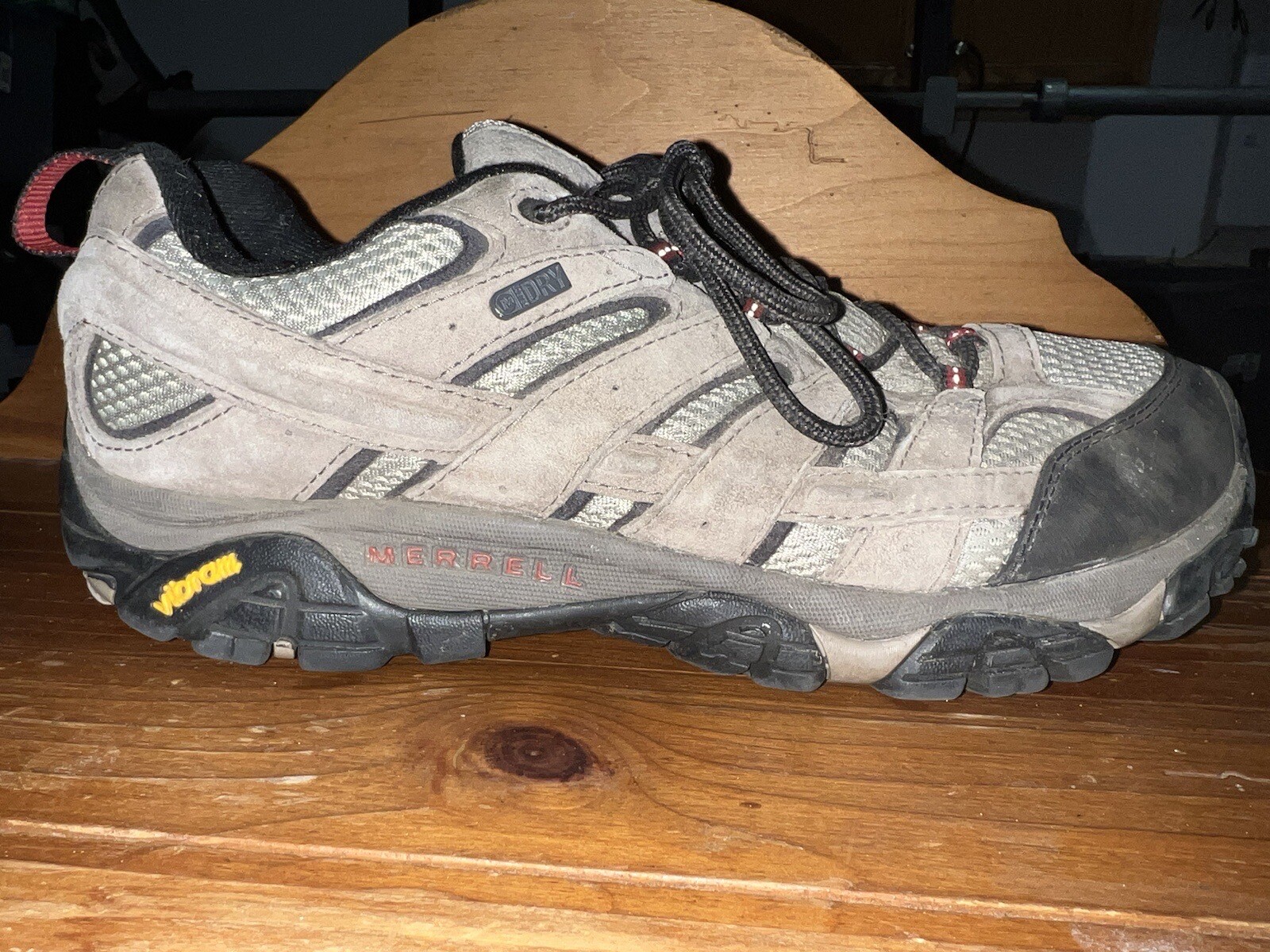 Merrell Moab 2 J08871W Vibram Waterproof Size 10 W Grey/Tan Used Hiking