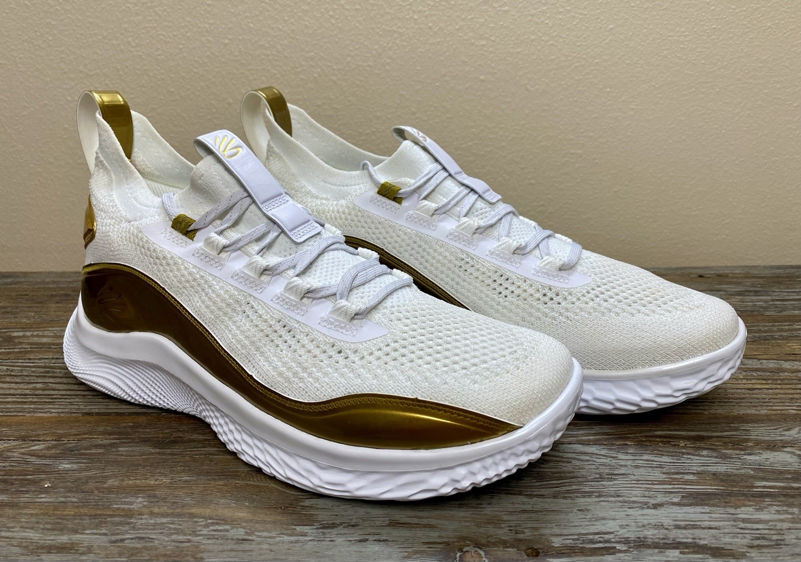 3024124-101 Size 11.5