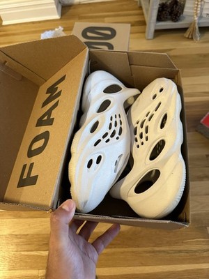 Size 9 - Yeezy Foam RNNR Sand