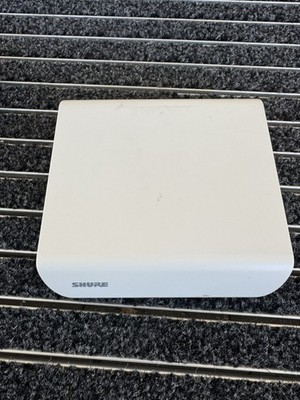 Shure UA864US Wideband Panel Antenna 470 - 698 MHz