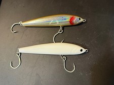 6oz & 4oz lot of 2 NEW never Used Hogy Charter Grade Slider stick baits Tuna