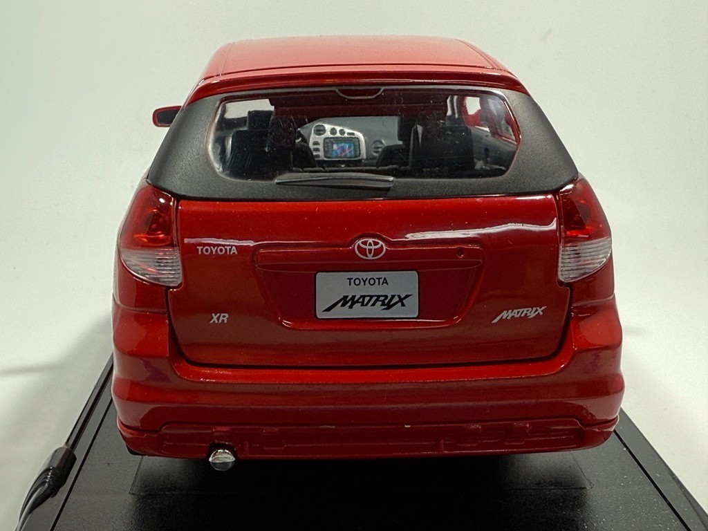 1/18 Yat Ming Road Signature 2003 Toyota Matrix Hatch Red NICE! US Seller 92518