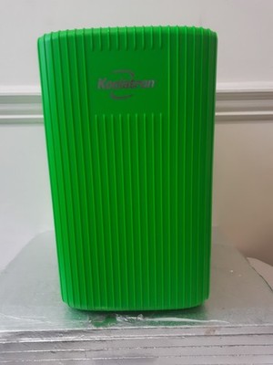 KOOLATRON 6L TISCHPLATTE MINI GRÜN KÜHLSCHRANK TRAGBAR KÜHLBOX UND WÄRMER.