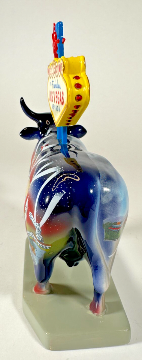 CowParade #7326 Welcome to Fabulous Las Vegas Cow Statue