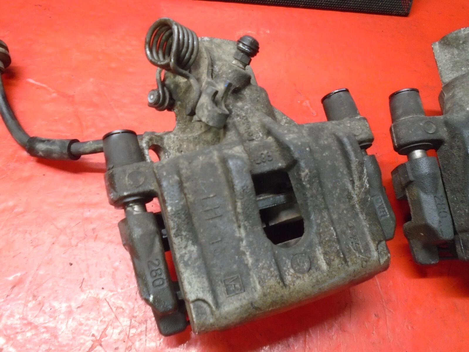 04 05 06 07 08 09 MAZDA3 MAZDA 3 REAR BRAKE CALIPER SET PAIR BOTH OEM