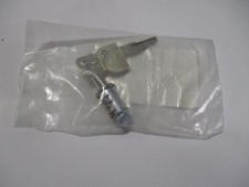 LOT OF 22 IBM Key And Lock 4674170