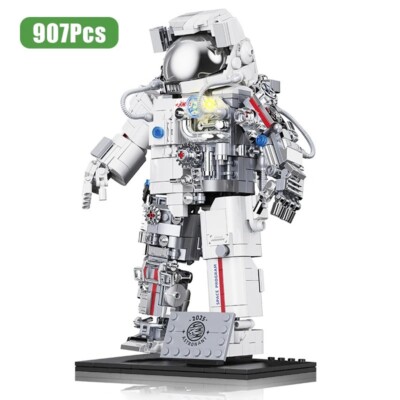 Unique Mechanical Space Astronaut Building Blocks Set 907PCS