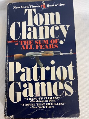 Patriot Games by Tom Clancy 1988 Paperback A Jack Ryan Novel Vintage