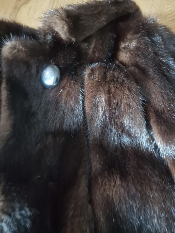 Echt Pelz Nerz Jacke Pelzjacke braun Gr. 46 Neuwertig  - Bild 4 von 4